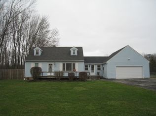 132 Bowen Rd, Churchville, NY 14428