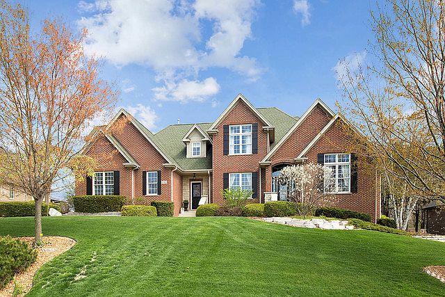 1st image of 17961 S Crystal Lake Dr
