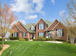 17961 S Crystal Lake Dr, Mokena, IL 60448