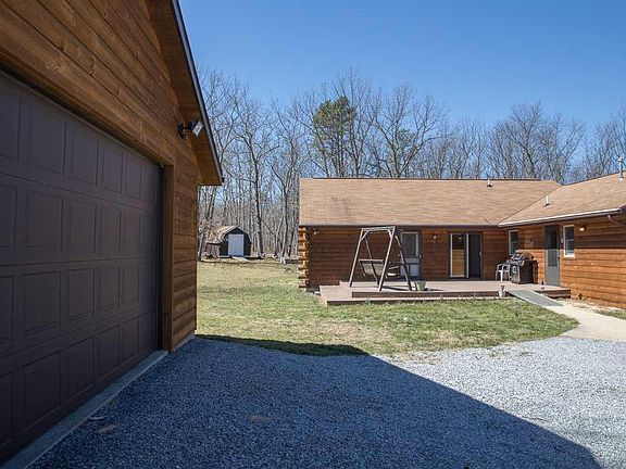 5th image of 163 Gerties Ln