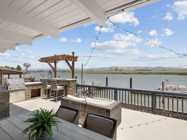 1916 Milton Road, Napa, CA 94559