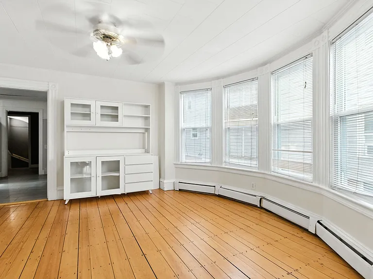 457 Broadway #1 — Photo 9