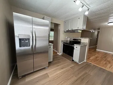 2106B Wilson Rd — Photo 22
