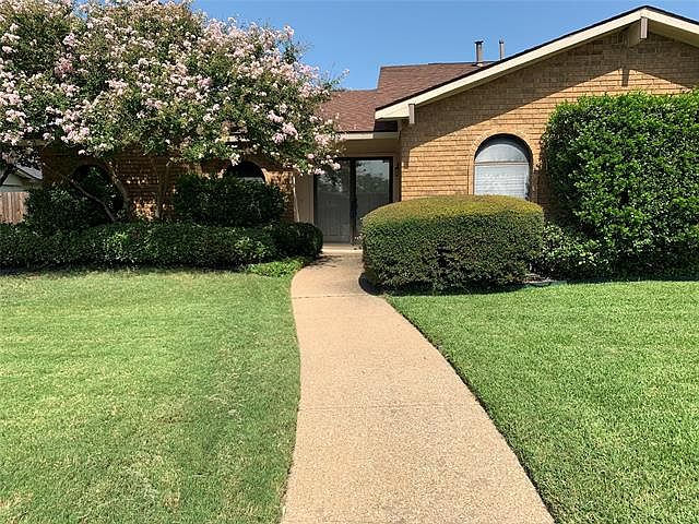 1st image of 5310 Gulfport Dr