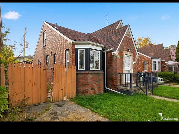 2nd image of 9175 Everts St