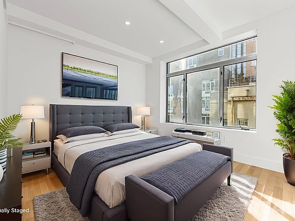 3rd image of 96 Steuben St #2BE