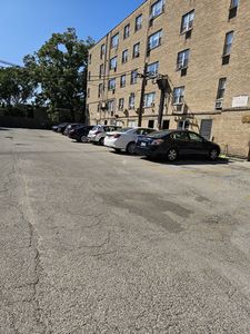 2115 W Farwell Ave APT 205, Chicago, IL, 60645