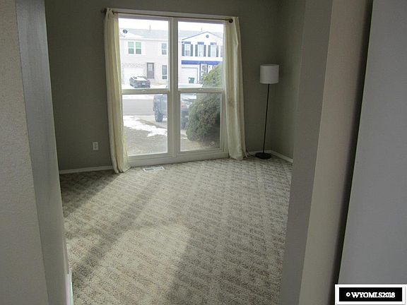 5th image of 2029 Kennedy Ave