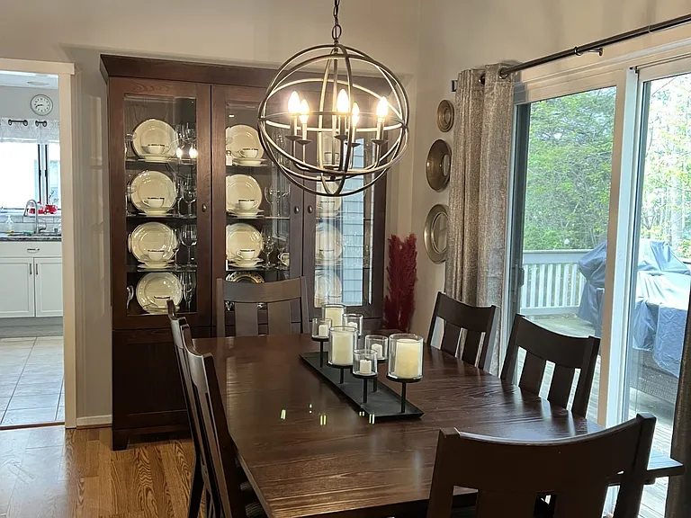 670 Heritage Hls #A — Photo 8