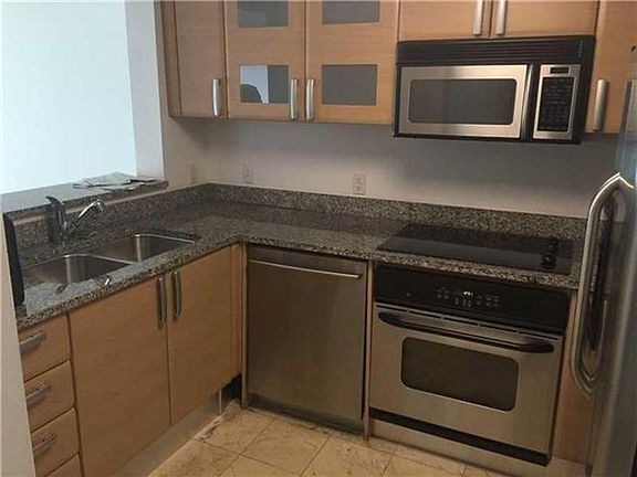 4th image of 2101 Brickell Ave APT 808