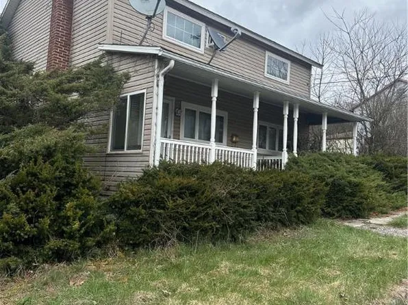 17-19 Andrewsville St, Lansford, PA 18232
