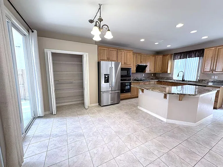 9370 Willow Pond Cir — Photo 4