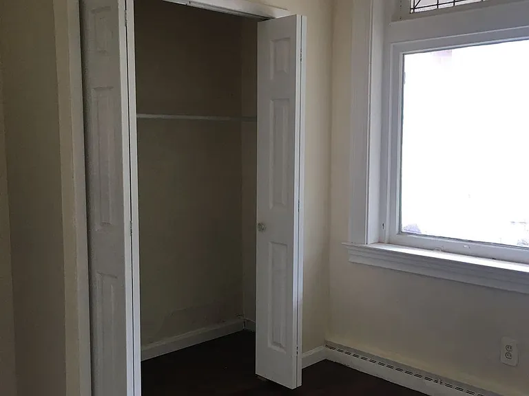 317 S Evaline St #1A — Photo 5