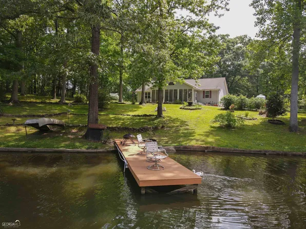 421 Elm Rd, Franklin, GA 30217