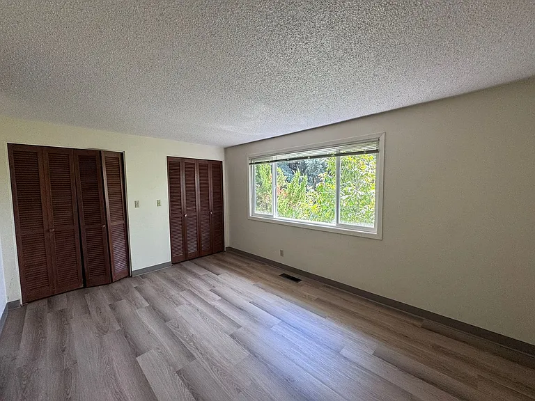 1415 E 31st Ave — Photo 24