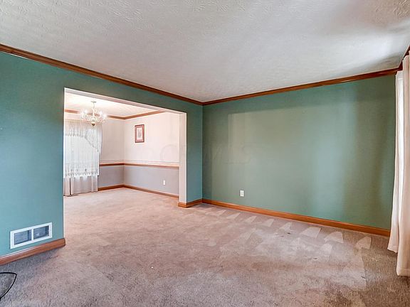 5th image of 800 Prairie Run Dr
