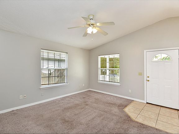 937 Cooper St-3