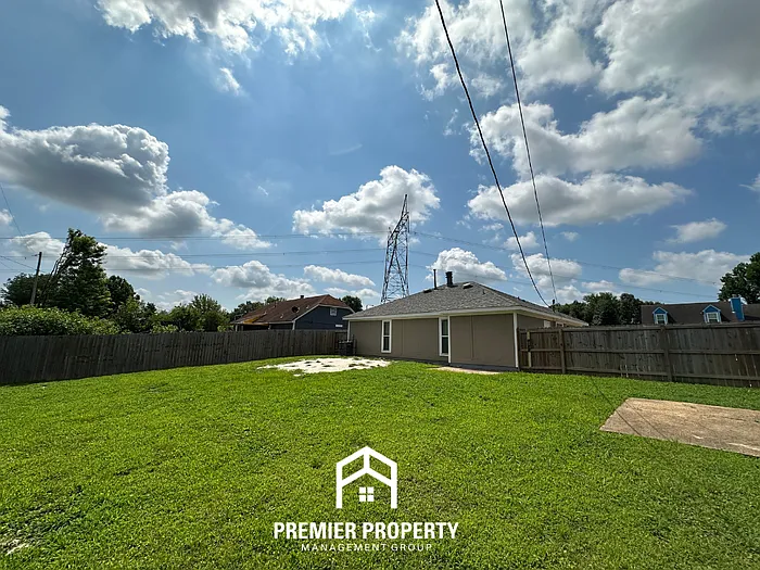 6600 Elkgate Dr — Photo 19