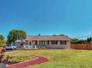 613 Panther Rd, Warminster, PA 18974