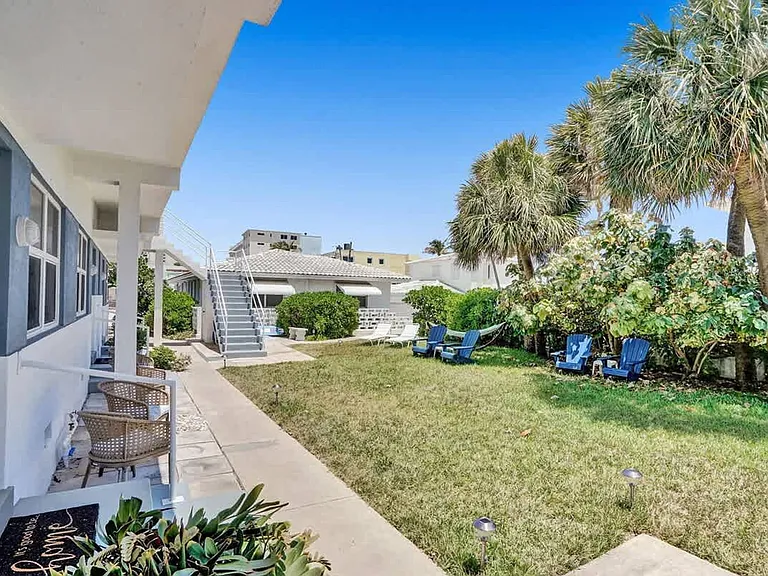 851 N Surf Rd #ID1312647P — Photo 7