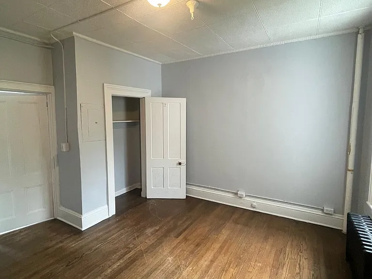 342 W Grand Ave #2L — Photo 5