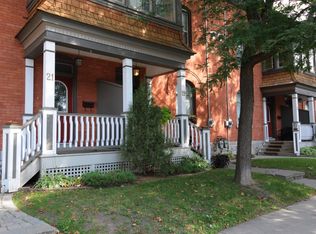 21 2nd Ave #21, Ottawa, ON K1S2H2