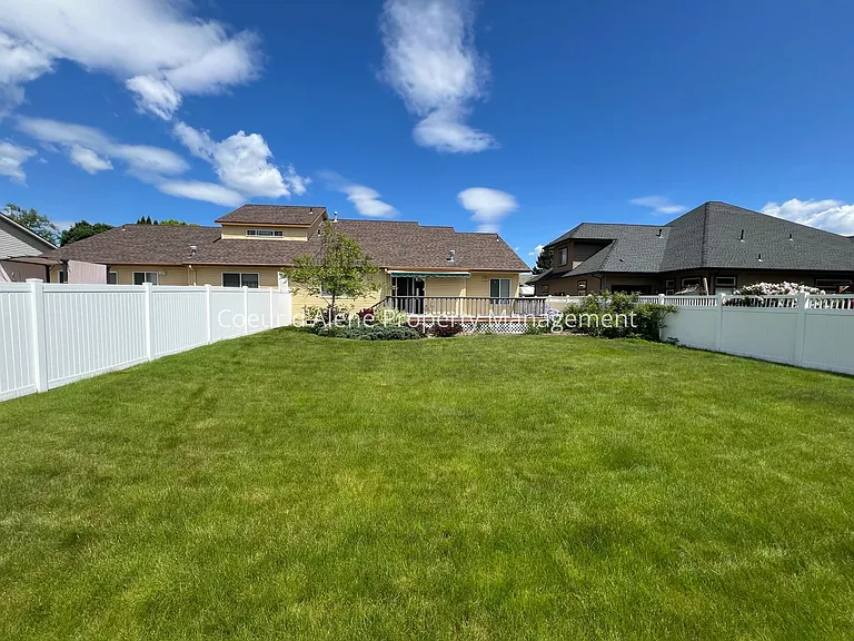 1772 E Bruce Rd — Photo 21