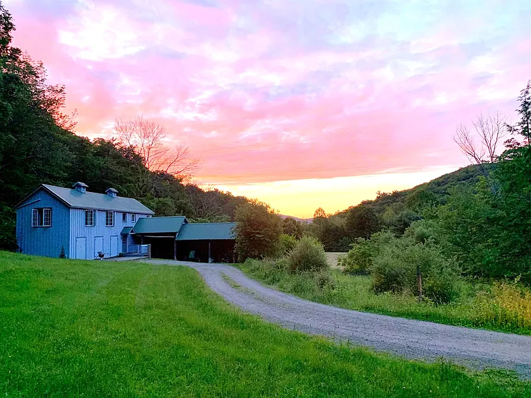 Dale Ln — Photo 2