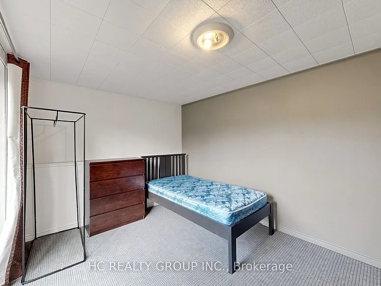 433 Keats Way #1 — Photo 38