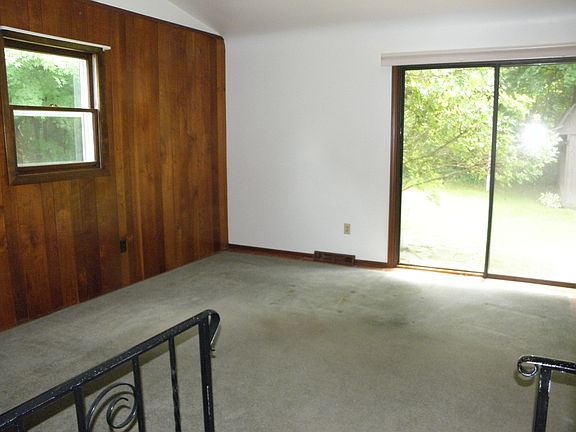 5th image of 7789 Linda Ave
