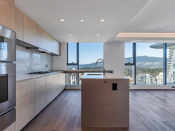 2nd image of 1482 Robson St #2402
