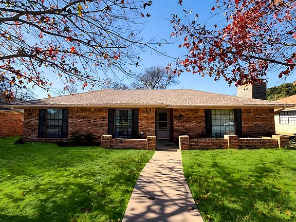 2nd image of 1502 Wood Creek Dr #3