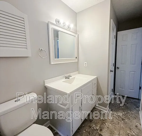 374 Wilder Dr — Photo 21