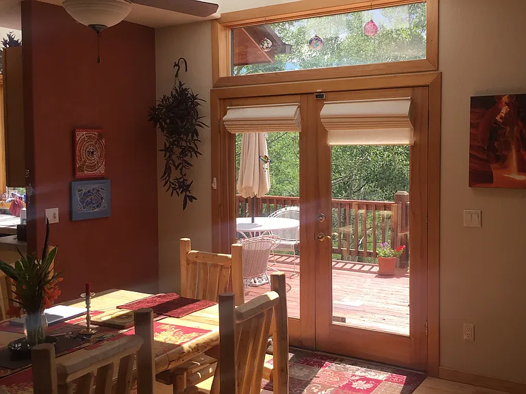 Dining rm & deck doors