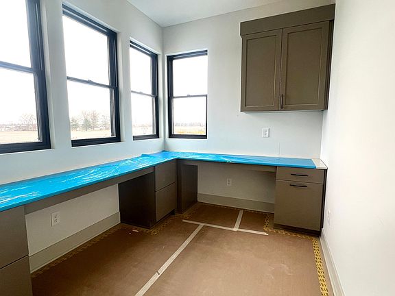 5th image of 17367 Wilkes Way