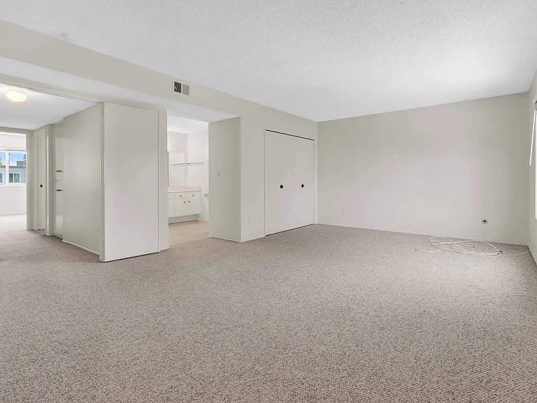 5214 Mount Alifan Dr — Photo 16
