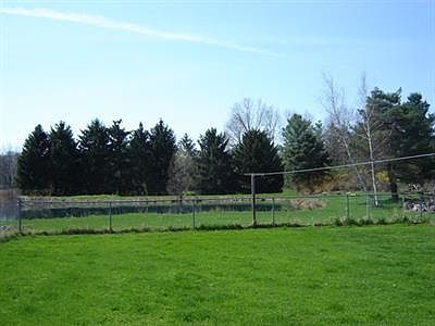 2nd image of 7666 Stone Rd