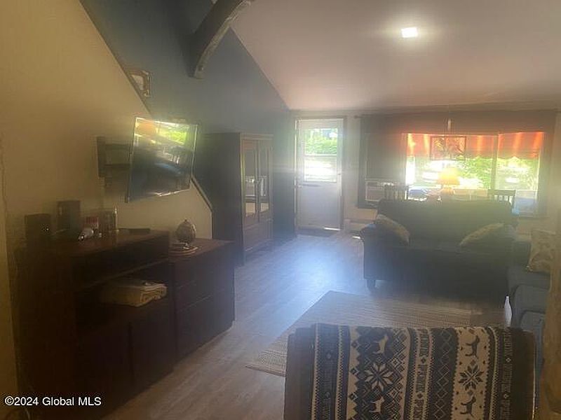 5th image of 10 D High Pines Terrace #10 D