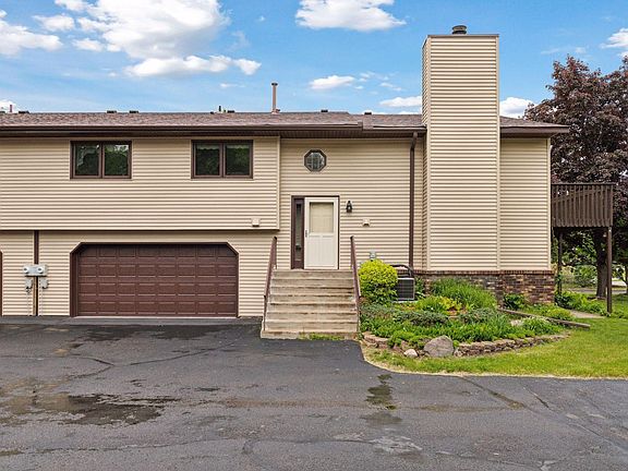 2nd image of 4539 Margaret St