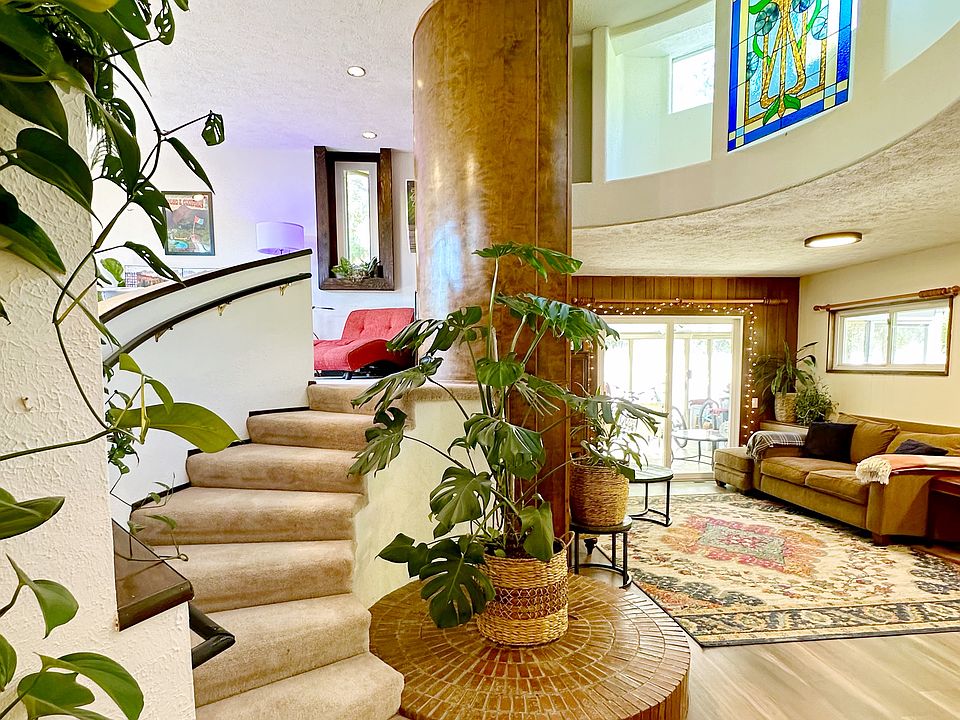 View of Upper Level from Entryway