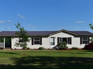 455 Reservoir Ln, Brooksville, KY 41004