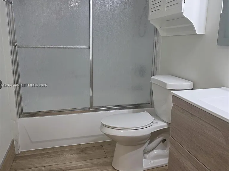 15711 SW 137th Ave #101 — Photo 9
