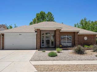 8016 Lynnhaven Pl NW, Albuquerque, NM 87120