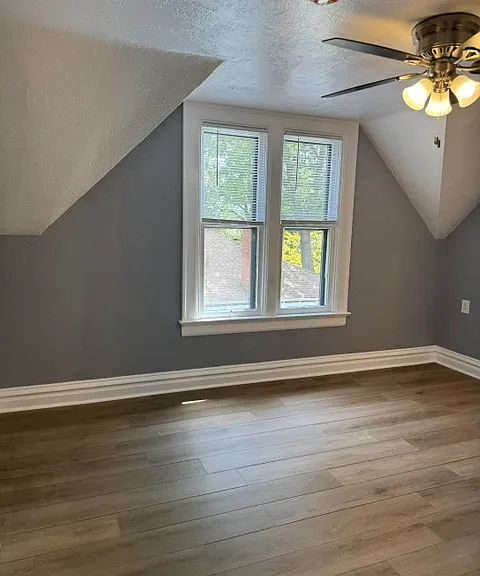 1206 E Cedar Ave — Photo 28