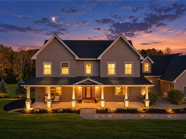 954 Whiting Rd, Jordan, NY 13080
