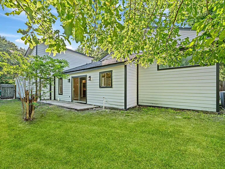 2911 Waypark Dr — Photo 27