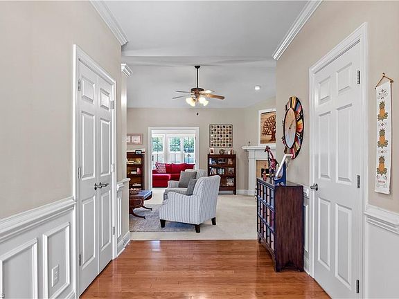 5th image of 5275 Jacobs Way