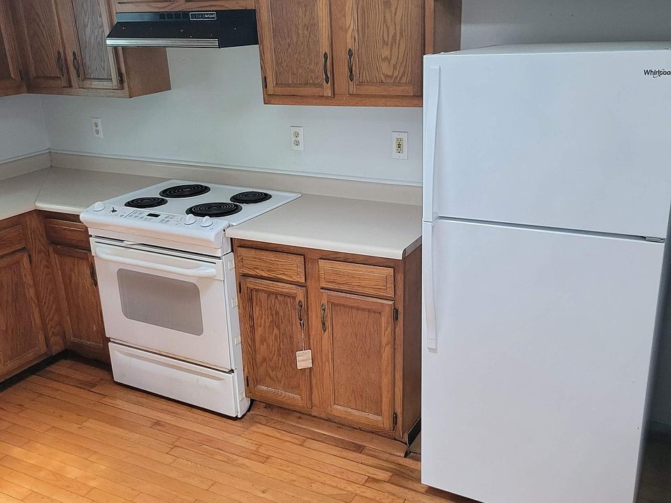 1st image of 5828 Highland Ave #3