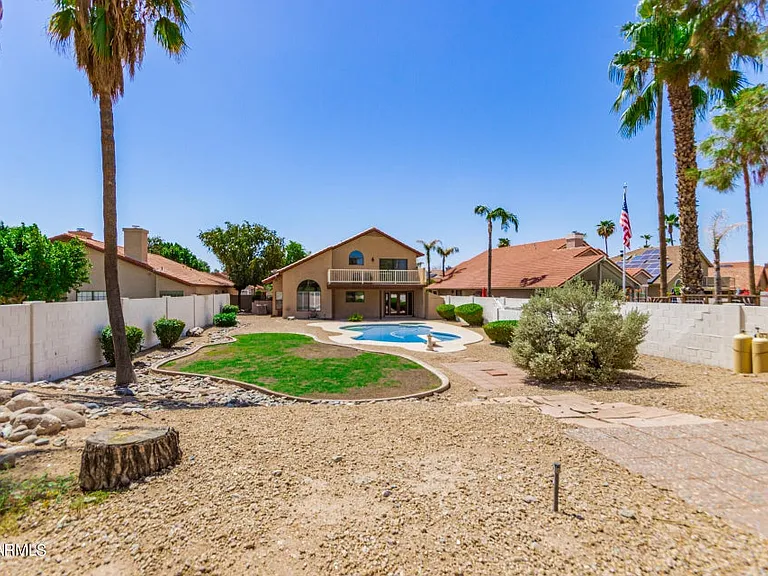 6920 W Morrow Dr — Photo 45