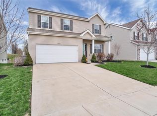 1002 Ashfield Ln, O'Fallon, MO 63366